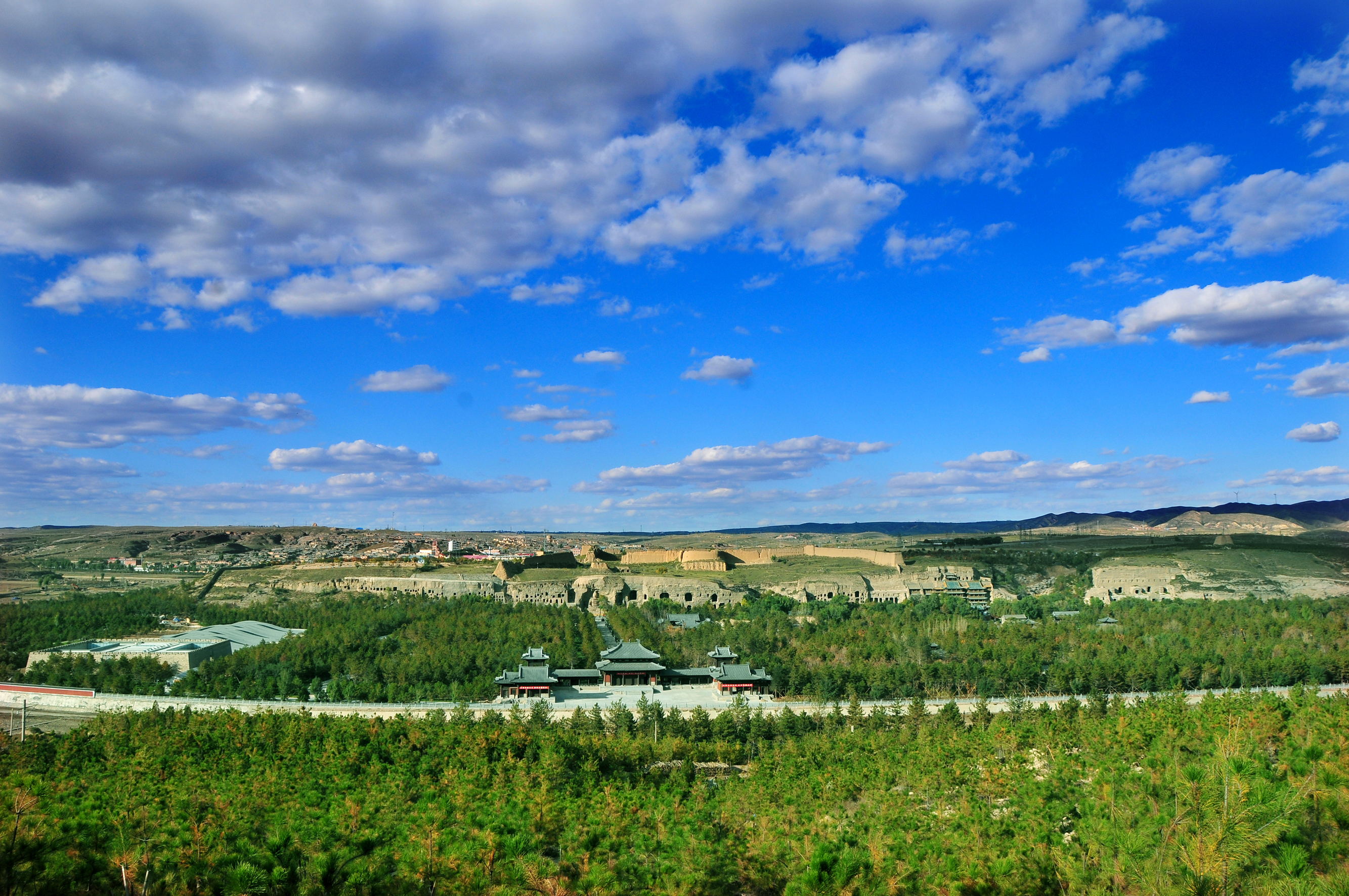 /website-webapp/ewebeditor/uploadfile/赏千年美 享今朝蓝(云冈石窟景区)